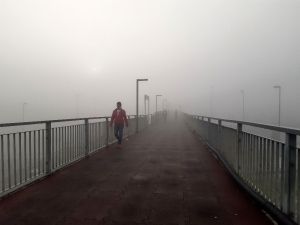 İstanbullular güne sisli bir havayla uyandı