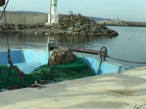 Rumeli Feneri açıklarında balıkçıların ağına mayın takıldı