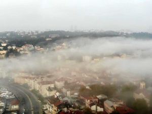 İstanbullular güne sisle uyandı