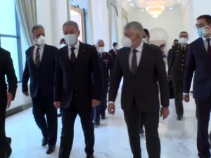 Bakan Akar, Özbekistan Güvenlik Kurulu Genel Sekreteri Mahmudov ile görüştü