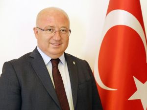 Başkan Gümüş: “Cumhuriyet herkese eşit hak ve özgürlükler sağlamıştır”