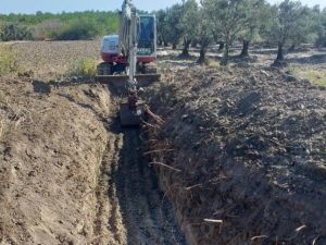 Erdelli Mahallesi’nde bin 500 metre dere temizlendi