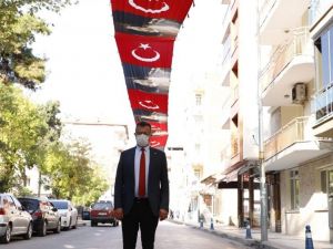 Alaşehir’de bayrak üzerinden geçen araca soruşturma