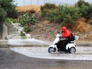 Bodrum’da sokaklar göle döndü