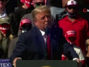 ABD Başkanı Donald Trump seçmenleri ile Arizona’da bir araya geldi