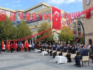 29 Ekim Akyurt’ta korona virüs gölgesinde kutlandı