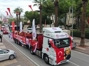 Cumhuriyet Tırıyla bayram coşkusu tüm kenti sardı