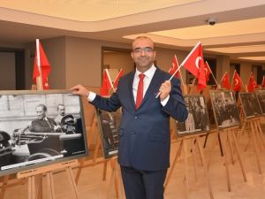 Özel Sağlık Hastanesinde cumhuriyet coşkusu yaşandı