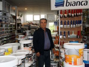 Fethiyeli esnaf Fransız mallarını raftan indirdi