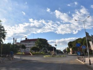 Karacasu’da 3 kişi pozitif çıktı