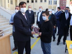 AK Partili Bekle’den Fransa’ya tepki