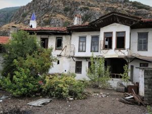 Başkan Gürün, Baba Ocağını Menteşe Belediyesi’ne bağışladı
