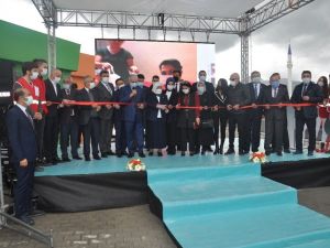 Binali Yıldırım Afyonkarahisar’da anaokulu açılışına katıldı