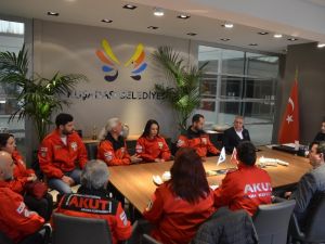AKUT Kuşadası ekibi İzmir’e gitti