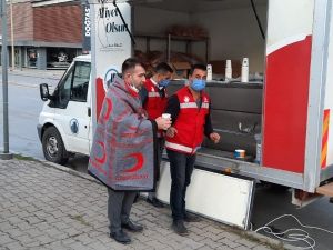 Ankara’dan İzmir’deki depremzede vatandaşlara destek
