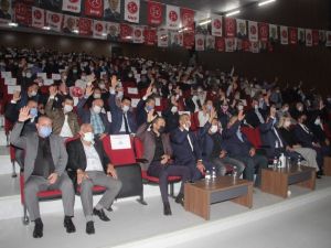 MHP Edremit Kongresi’nde Halil Görmen güven tazeledi