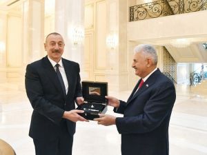 Azerbaycan Cumhurbaşkanı Aliyev, Binali Yıldırım’ı kabul etti