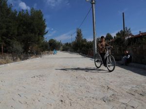 Pamukkale ilçesinde cadde ve sokaklarda güzelleştirme çalışmaları devam ediyor