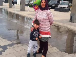 Depremde hayatını kaybeden nine ve torunu Nazilli’de toprağa verildi