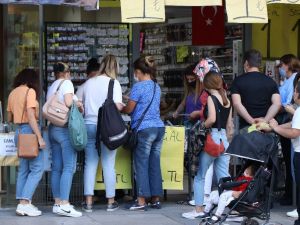 Denizli’de iş yerleri saat 22.00’de kapatılacak