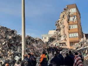 ULUSKON Genel Başkanı Atasoy: “Ancak sağlıklı yapılarla depremleri atlatabiliriz”