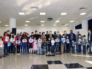 Büyükşehir’in öğrencilere tablet dağıtımı devam ediyor