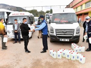 Ankara zabıtasının hijyen mesaisi sürüyor