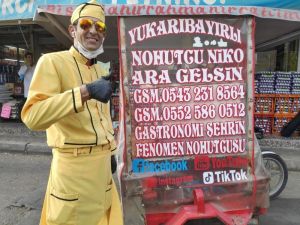 Gaziantep’in en renkli nohutçusu