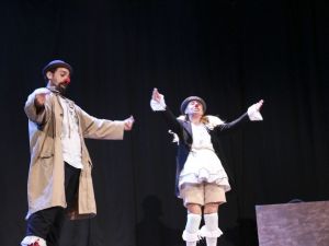 Kartallılar pandemide tiyatro ile moral buldu