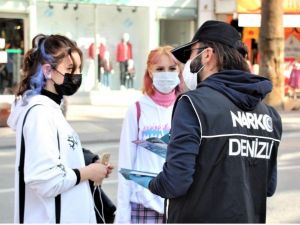 Vatandaşlar Narkorehber ve Narkonokta ile uyuşturucuya karşı bilinçlendiriliyor