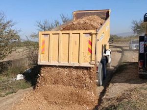 Şehzadeler’de ova yolu düzenlemesi 4 bin kilometre aştı