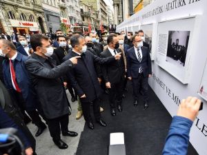 İstiklal Caddesi’nde "Atatürk’e Saygı - Dünyanın Gözünden Atatürk Sergisi"