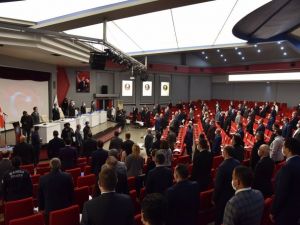 Manisa Büyükşehir Belediye Meclisinden Ata’ya saygı