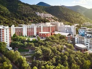 İzmir Ekonomi’de ‘iletişim’ zirvesi
