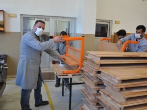 Fabrika gibi çalışan okulun yıllık cirosu 800 bin TL