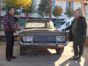 Ünlü isimler Güven Kıraç ve Erkan Can’dan "Açık Hava Araç Müzesi"ne ziyaret