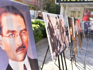 İncirliova’da “Atatürk Fotoğrafları Sergisi” Devam Ediyor