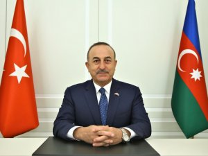 Bakan Çavuşoğlu Bakü’de konuştu