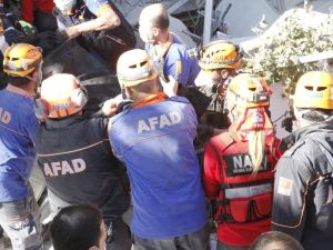 AFAD Afyonkarahisar ekibi İzmir’den döndü