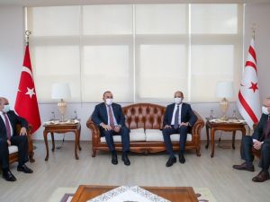 Dışişleri Bakanı Çavuşoğlu, KKTC’nin 37. kuruluş yıldönümü kutlamaları için KKTC’de