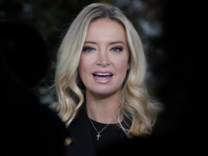 Beyaz Saray Sözcüsü McEnany: “Başkan Trump’ın Ocak’ta kendi yemin törenine katılacağını düşünüyorum”