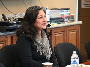 ABD’de Irvine kentinin ilk Müslüman Belediye Başkanı Khan Türkler ile buluştu
