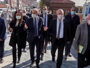 CHP Heyeti Beypazarı’nda vatandaşlarla bir araya geldi
