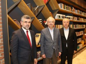 Prof. Dr. İsmail Kara ile Yerlilik ve Millilik söyleşisi yapıldı