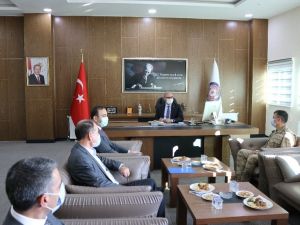 Vali Karaloğlu, ilçe değerlendirme toplantılarına Lice’yle devam etti