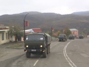 Rus Barış Gücü askerleri Dağlık Karabağ’da devriyelere başladı
