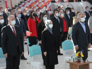 Usta: "Bütün dünyanın gözü AK Parti’de ve Türkiye’dedir"