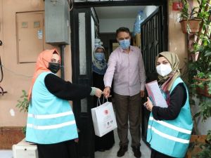 Sultanbeyli Kaymakamlığı Covid-19 salgını sürecinde koruyucu ailelerin yanında