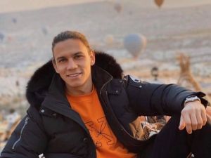 Galatasaraylı futbolcu Taylan Antalyalı, Kapadokya tatilinde