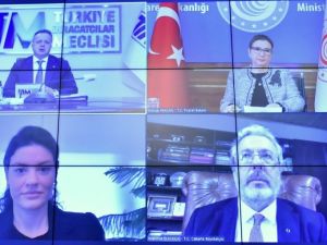 Bakan Pekcan: "Ürünlerimizle, her zaman ve her koşulda dünyanın her pazarında olmayı hak ediyoruz"
